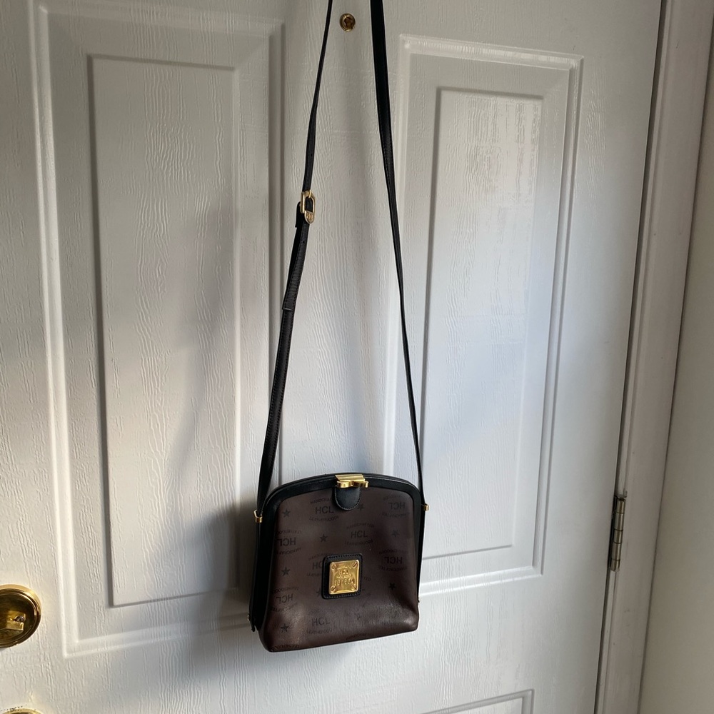 HCL Handcrafted Leather Handbag